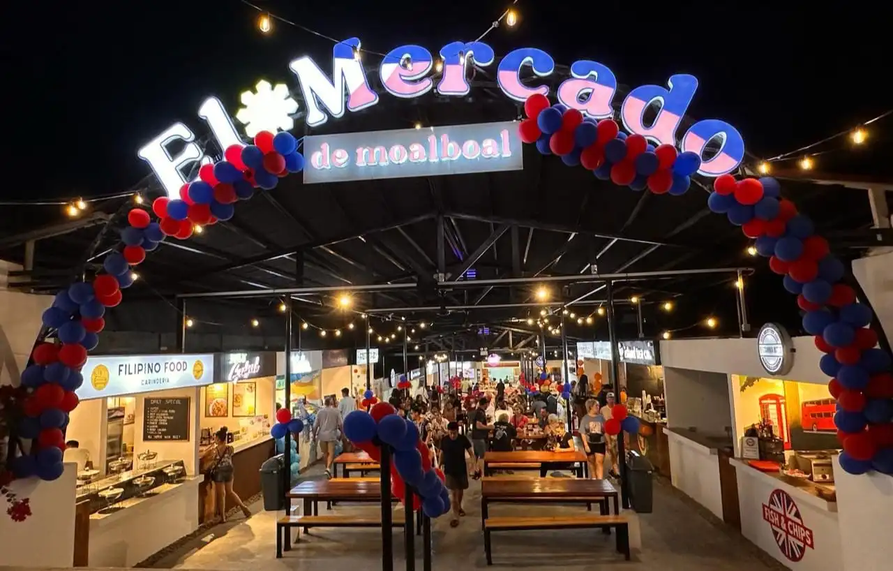 El Mercado de Moalboal: A Culinary and Cultural Hotspot with a Polarized Appeal