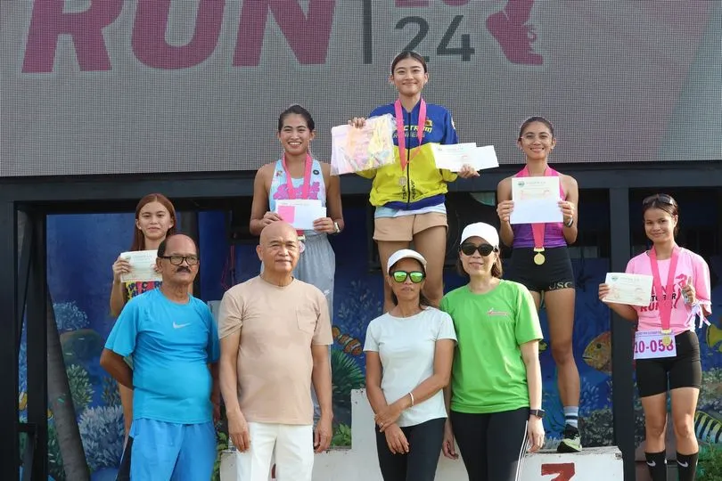 Paraase, Casinillo lead winners of Moalboal’s Pink October Fun Run