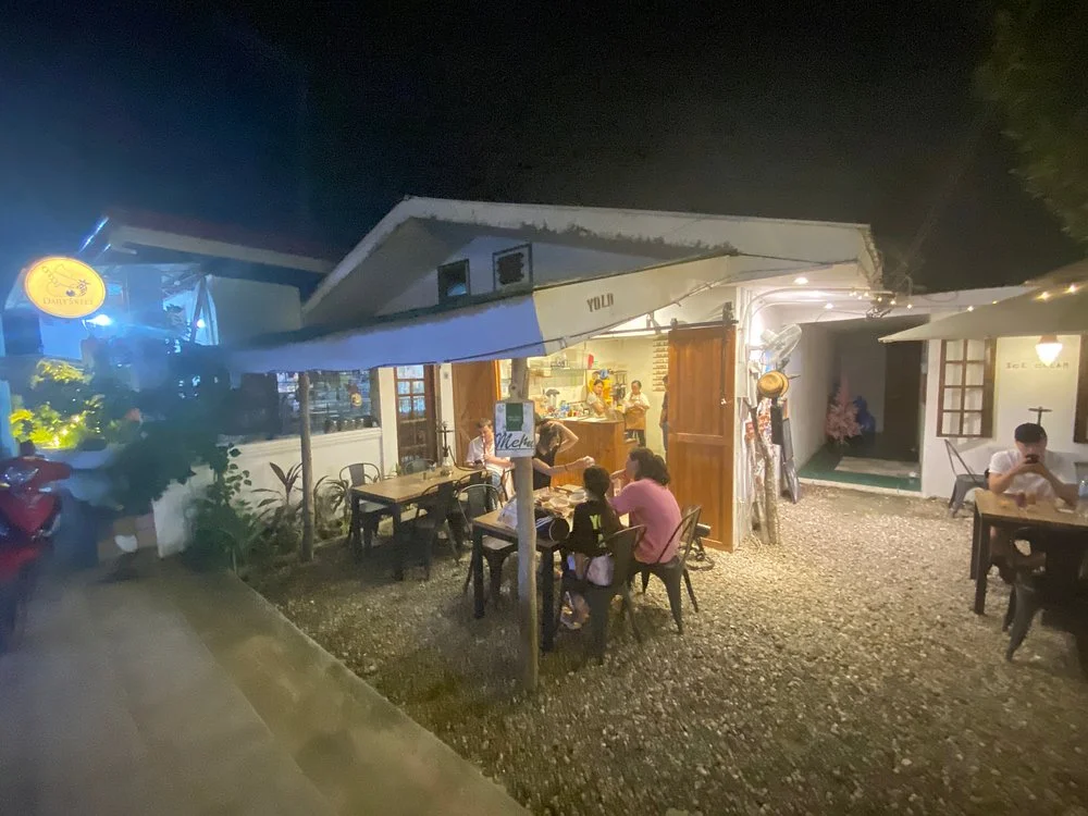 Daily Sweet Cafe & Snow Ice Shop, Moalboal, Cebu: A Cool Haven for Sweet Delights