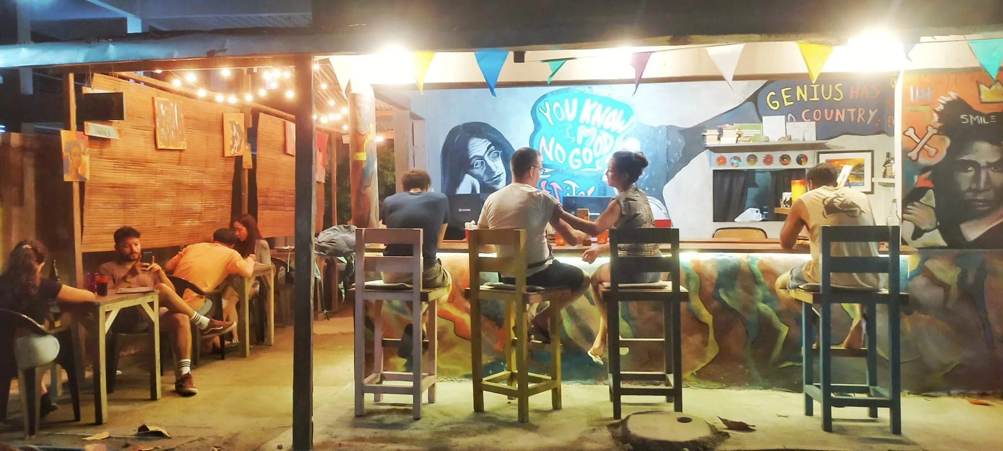 Discover The Nomad Music and Art Bar: Moalboal’s Creative Hotspot