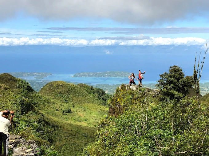 Reviews: The Ultimate Guide to Climbing Kandungaw Peak