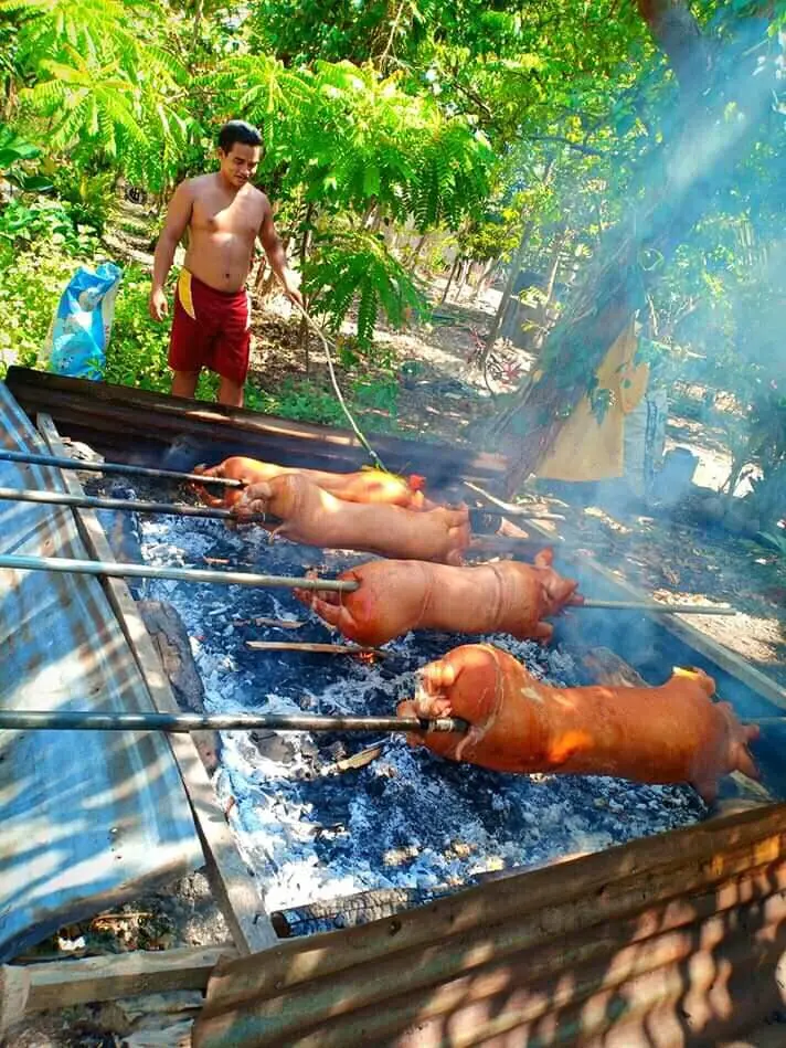 D' Original Lechon de Moalboal